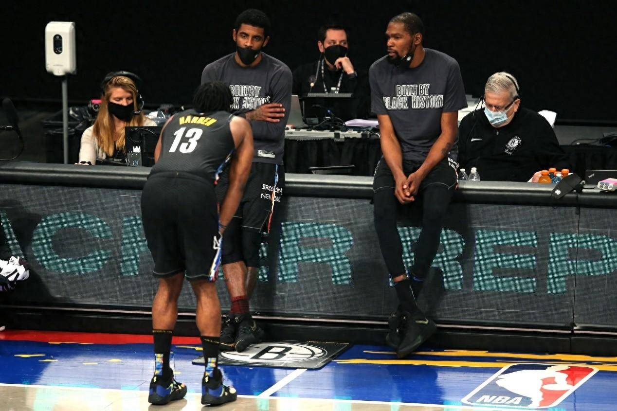 篮网队成功晋级NBA季后赛
