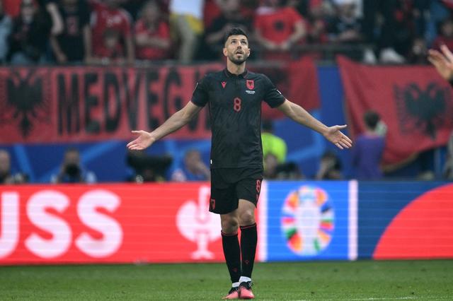 克罗地亚球员在比赛中贡献精彩表现 克罗地亚球员在比赛中贡献精彩表现