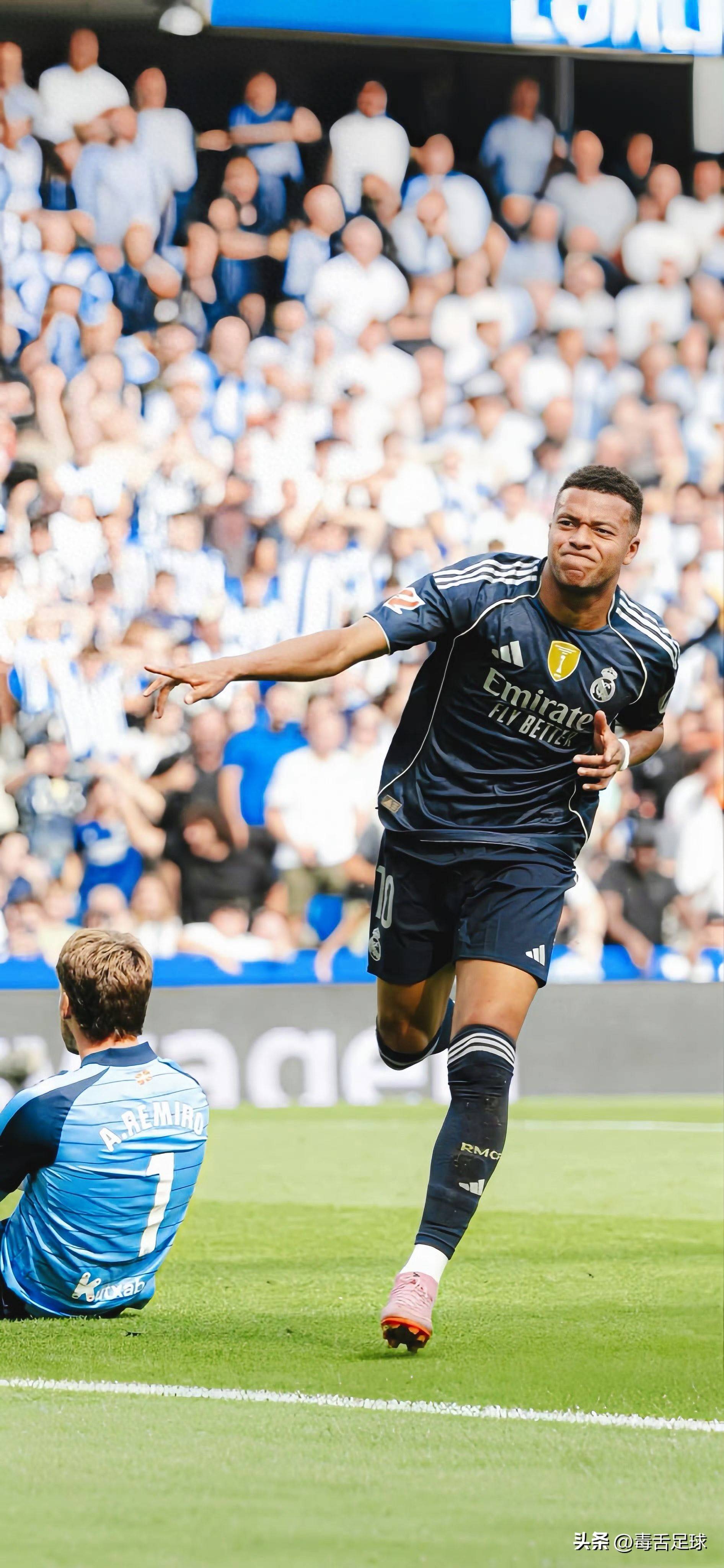 开云体育APP下载-荷兰绝地反击乌拉圭，姆巴佩送出助攻的简单介绍