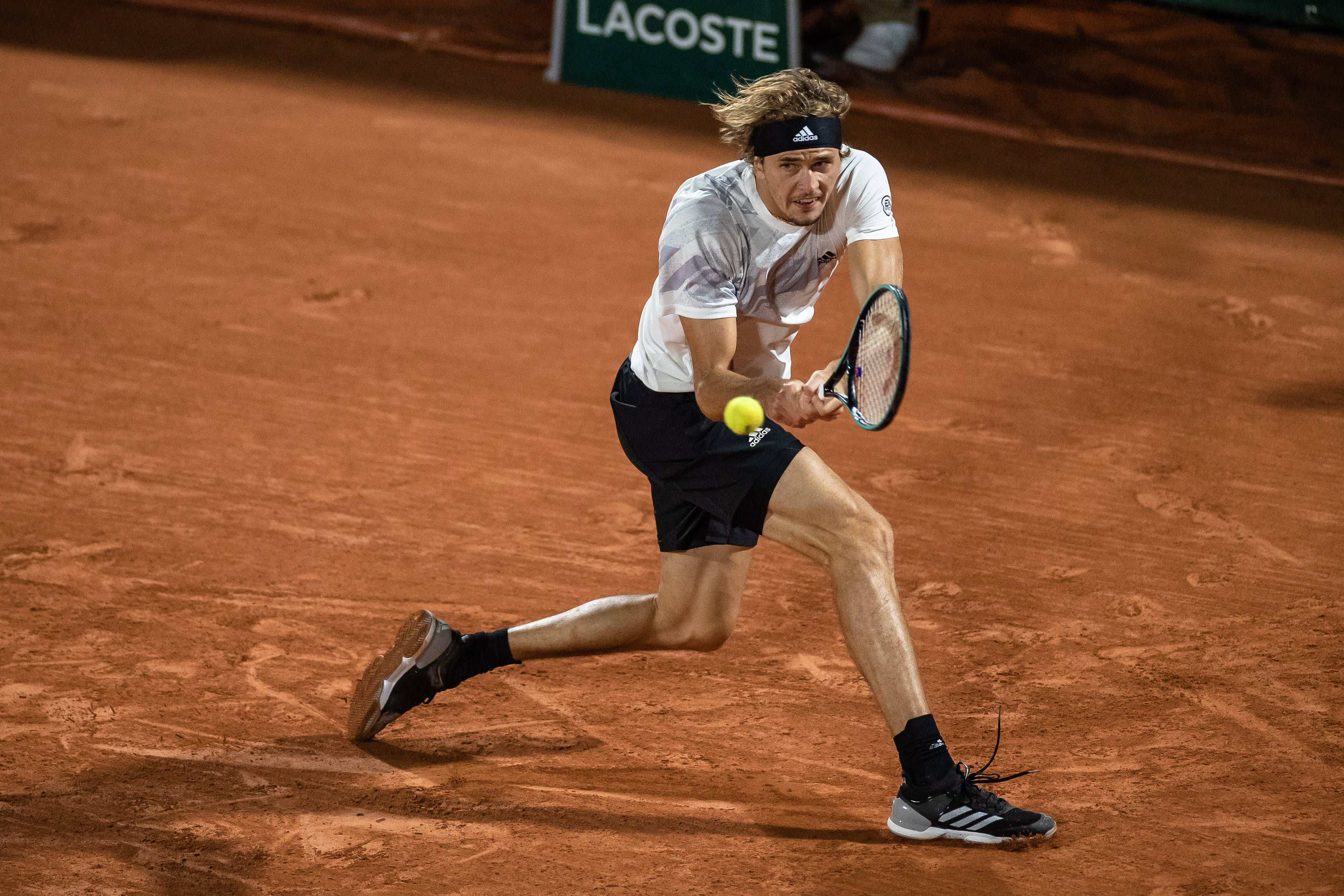 开云体育平台APP-欧洲网球队强势法国网球队，兹维列夫打破历史纪录的简单介绍