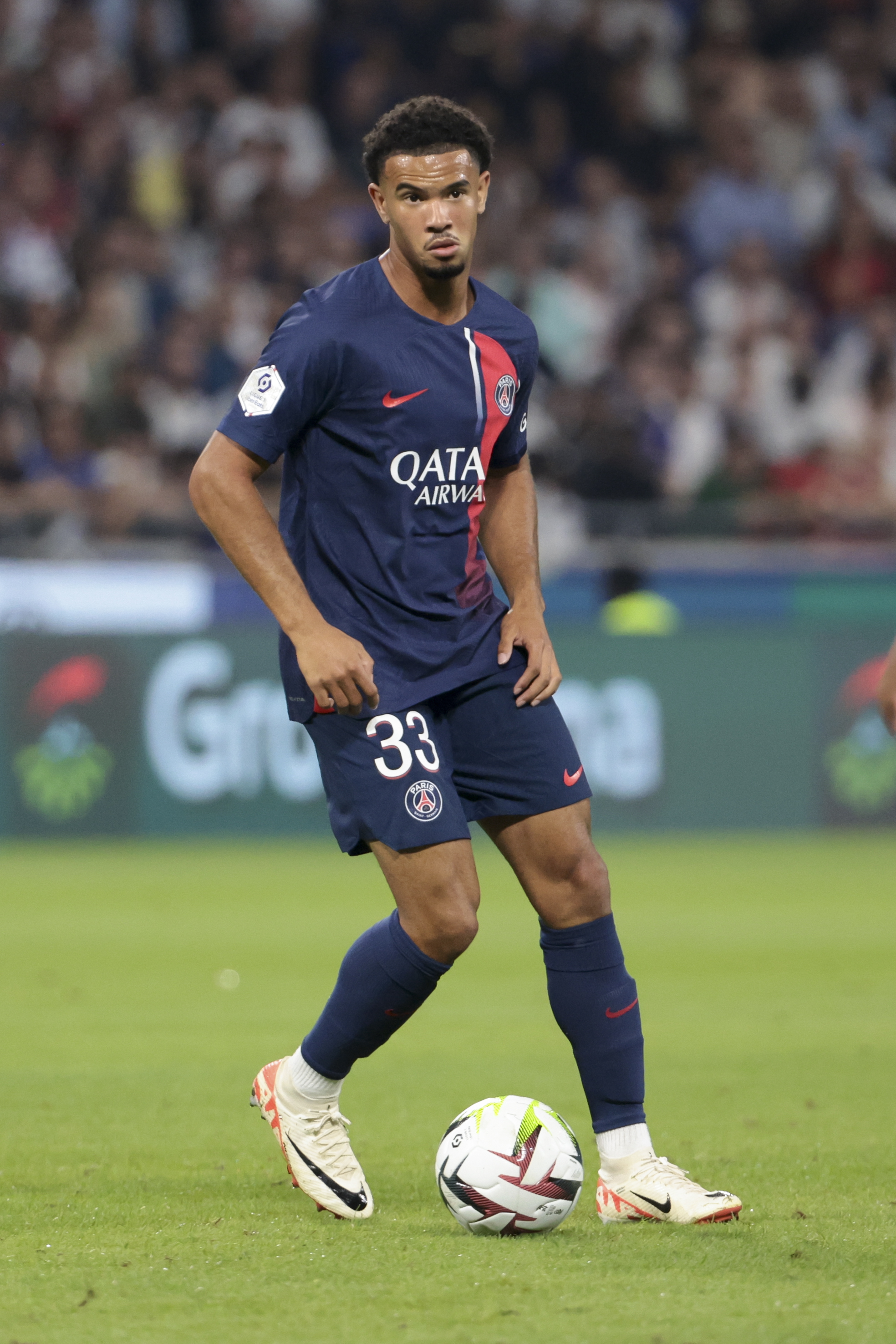 包含里昂横扫智利,马尔基尼奥斯绝境逆转的词条 包含里昂横扫智利,马尔基尼奥斯绝境逆转的词条